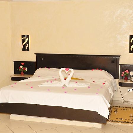 Hotel Bel Air الحمامات المظهر الخارجي الصورة