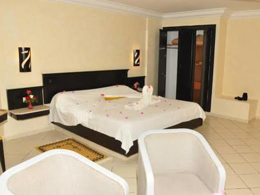 Hotel Bel Air الحمامات المظهر الخارجي الصورة